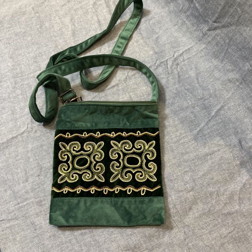PETIT SAC ELEGANT (KAZAKHSTAN) - KAZ3 - A