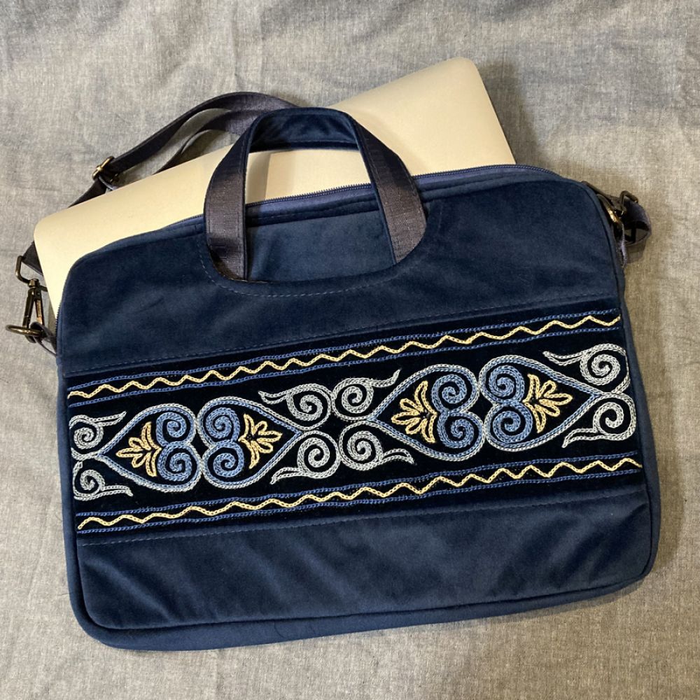 SAC ORDINATEUR A4 (KAZAKHSTAN) - KAZ4 - B